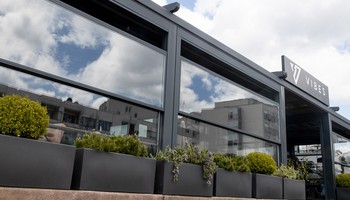 vibes-sport-and-lounge-bar